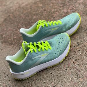 Brooks Hyperion Tempo